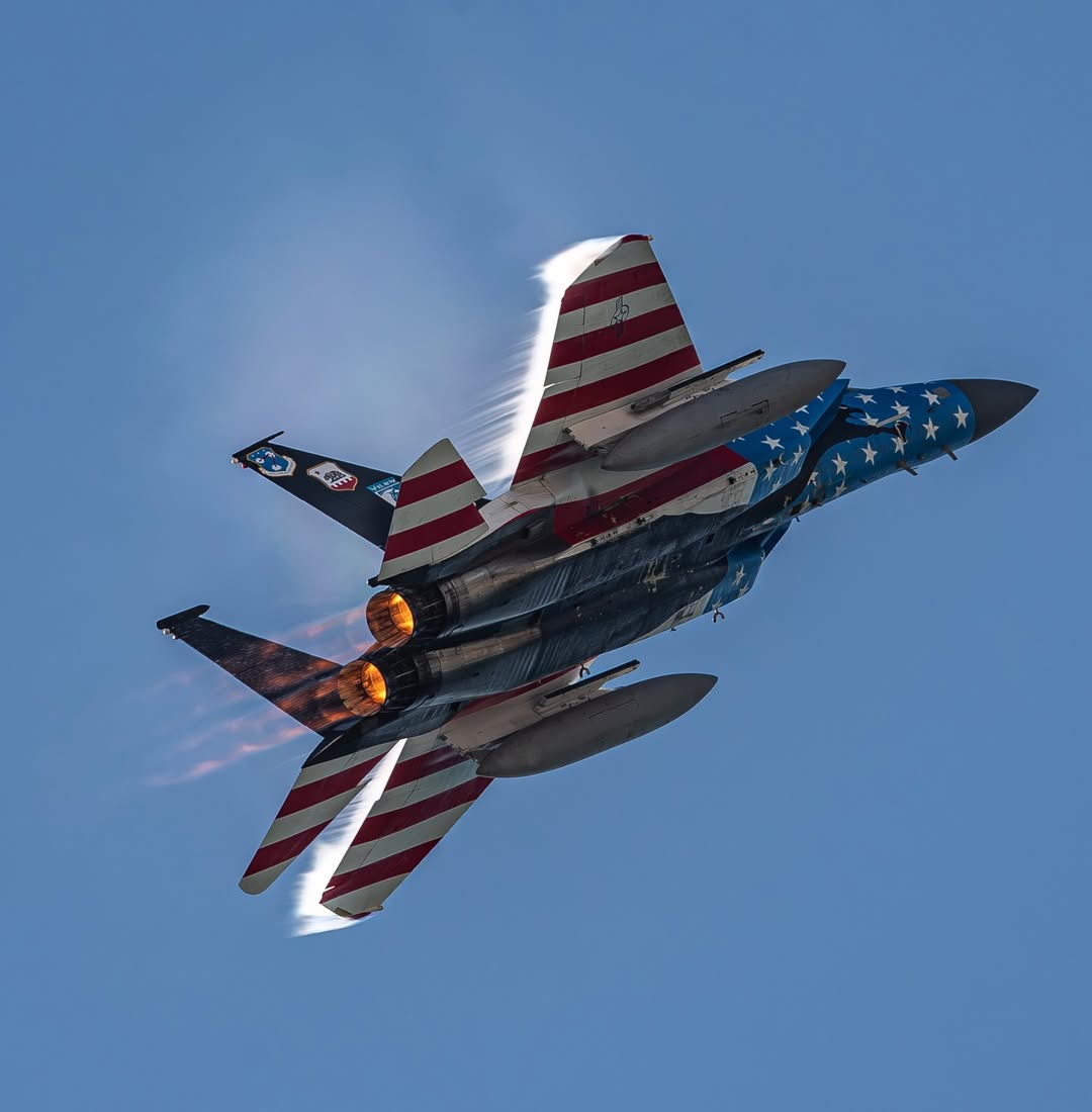 Red, white and blue F-15 takes flight at the Pacific Airshow